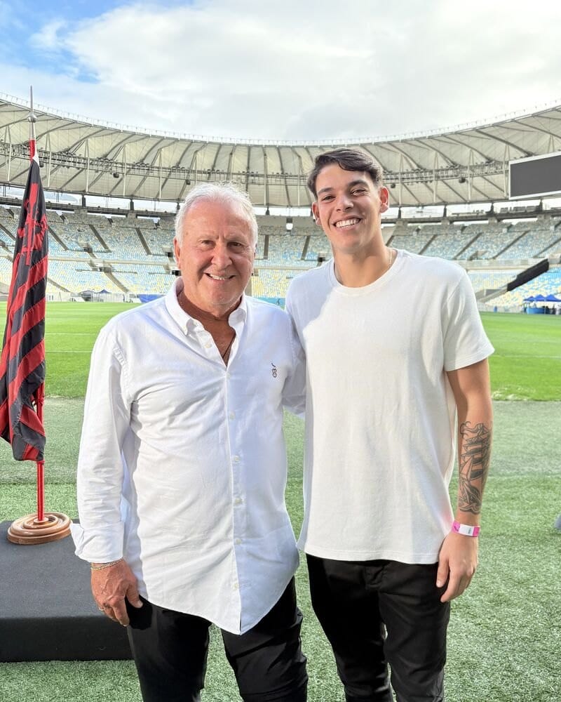Bastidores da gravação com o Zico no gramado do Maracanã